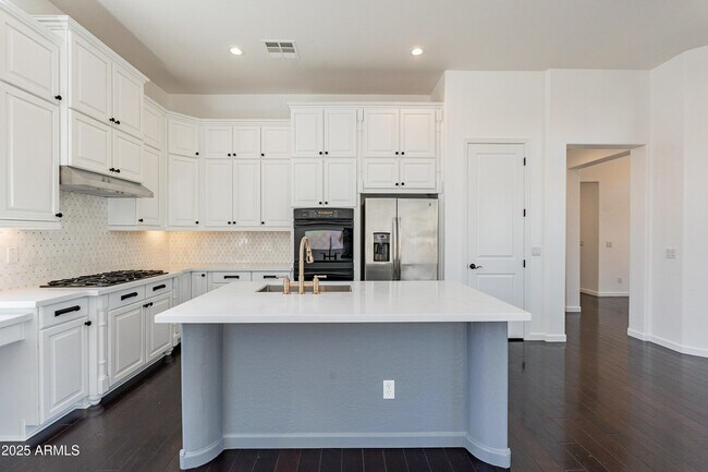 Foto del edificio - 18169 N 92nd St