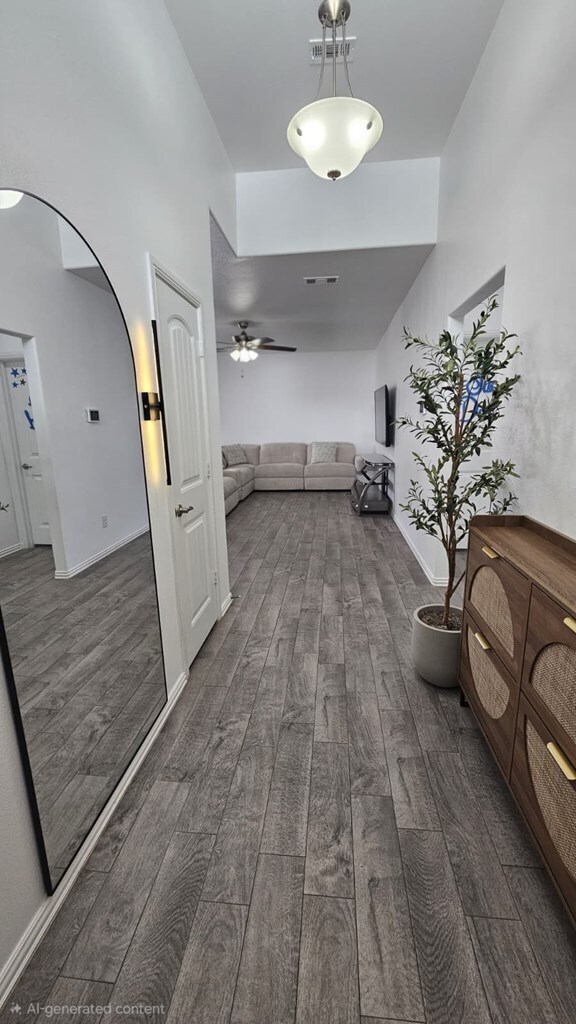 Foto del edificio - 6906 Brisco Rd