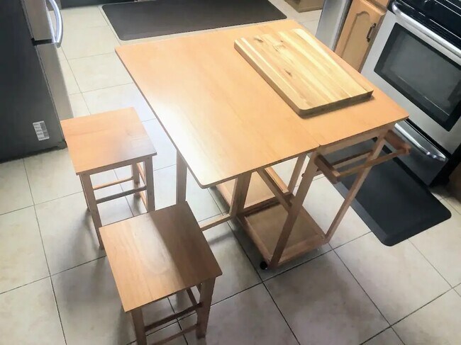 Foto del edificio - 5162 S Manhattan Pl