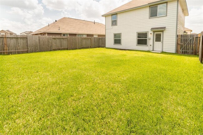Building Photo - 5418 Amelia Plantation Dr