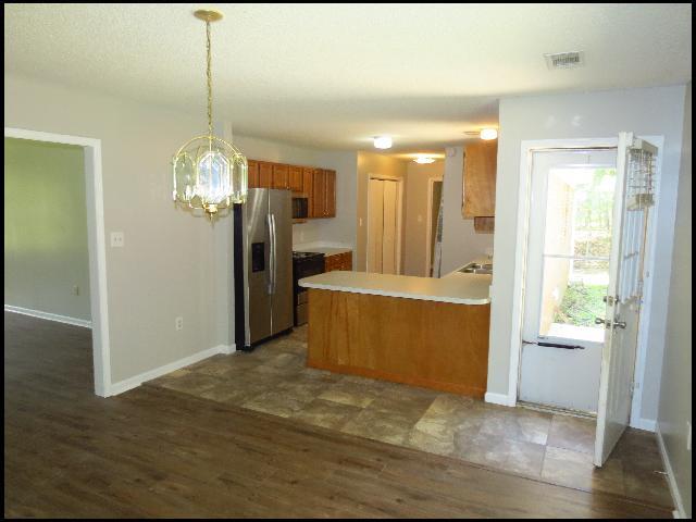 Foto del edificio - 9803 Pinnacle Valley Rd