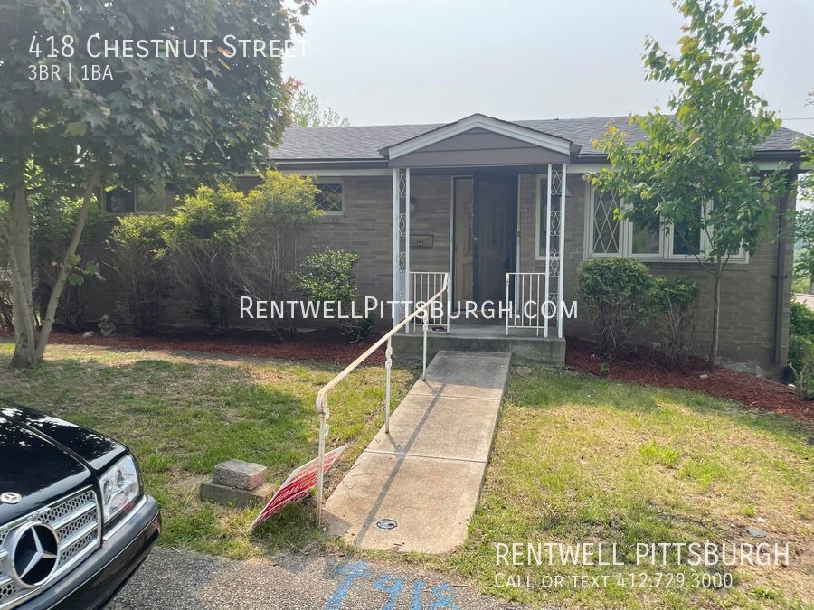 Primary Photo - 3 Bedroom Home in McKeesport - Section 8 Only