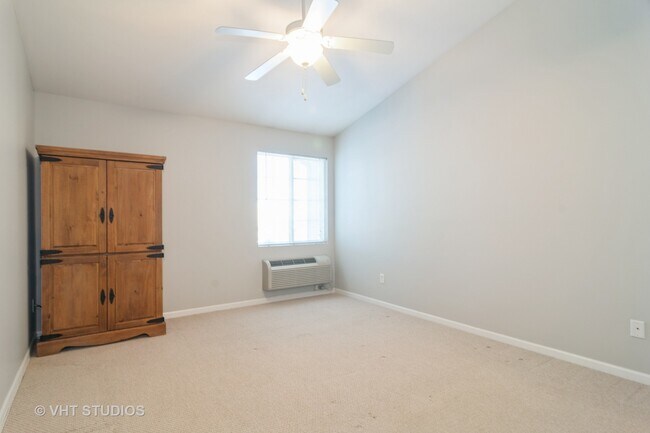 Building Photo - 126 Bertram Dr