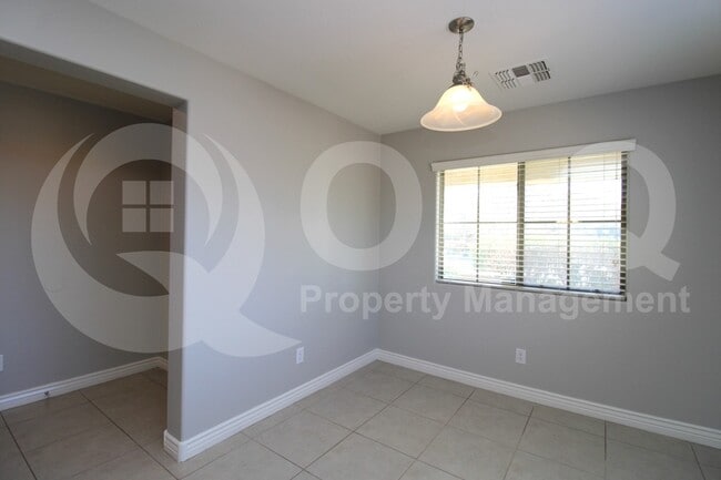 Building Photo - 18620 W Larkspur Dr