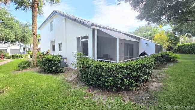 Foto del edificio - 6241 NW 74th Ct