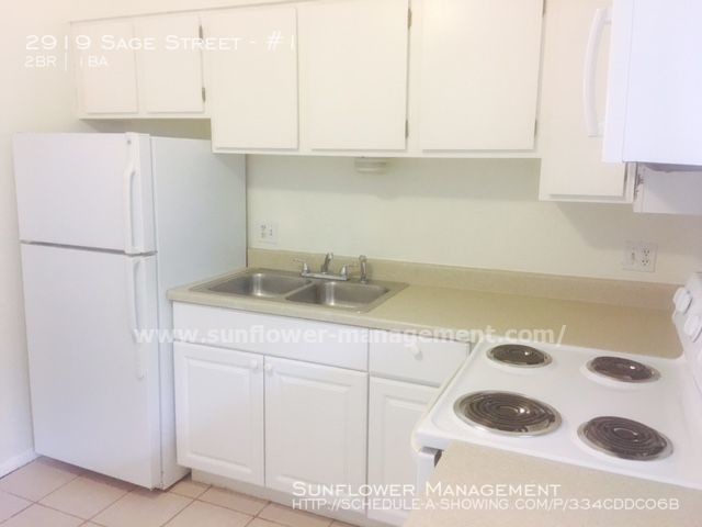 Foto principal - 2919 Sage St