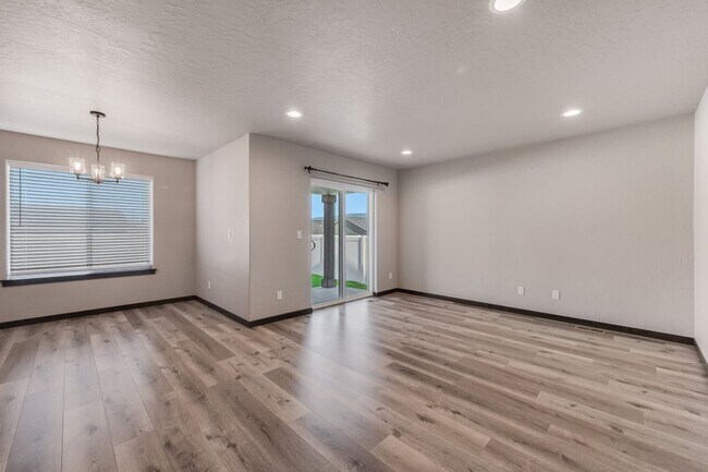Foto del edificio - Brookshire Community 3 bed 2.5 bath