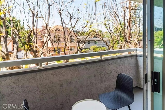 Foto del edificio - 4406 Cahuenga Blvd