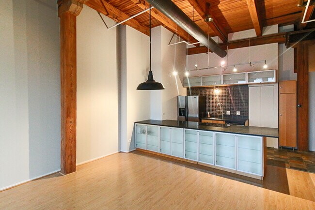 Foto del edificio - 331 S Peoria St