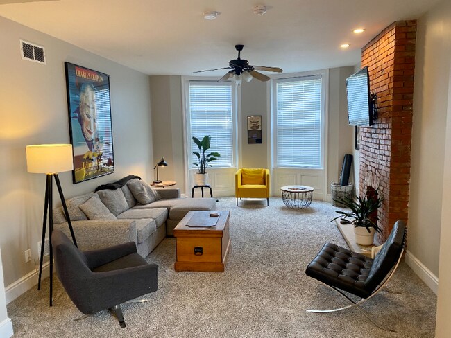 Foto del edificio - 480 Orchard Ave