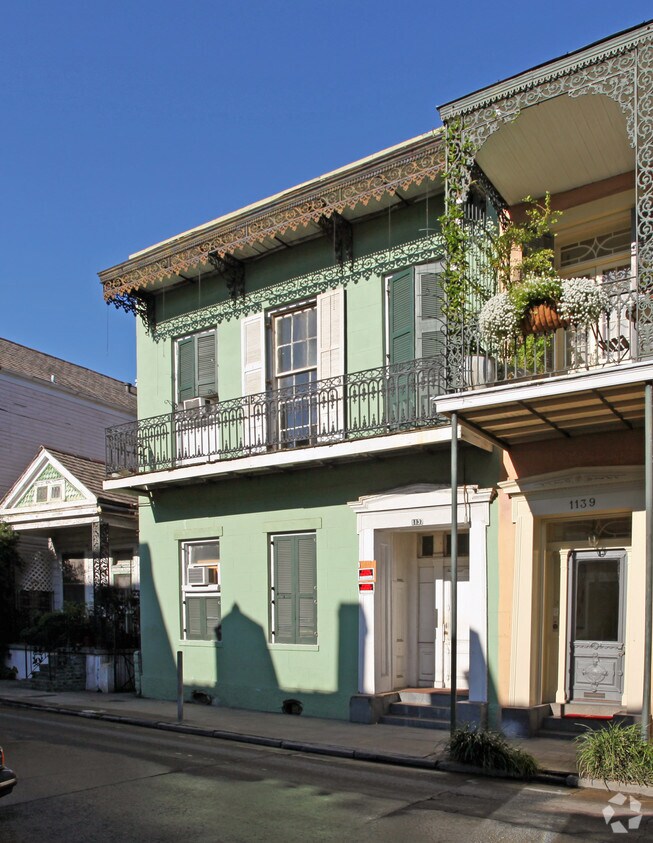Foto del edificio - 1131 Bourbon St