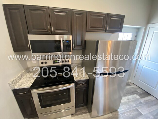 Foto del edificio - 65 Poppy Lp