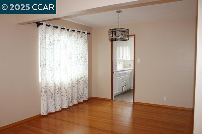 Foto del edificio - 6775 Kenilworth Ave