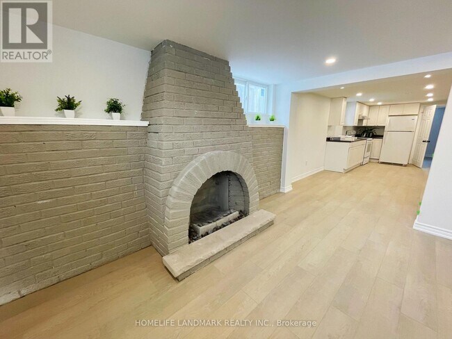 Building Photo - 81 Celestine Dr