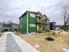 Building Photo - 2307 Owen St