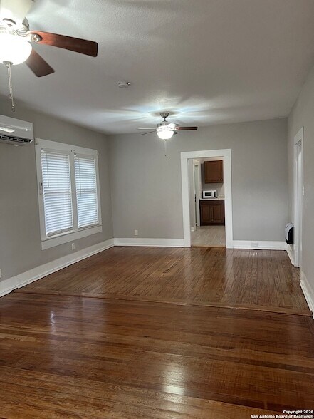 Building Photo - 129 W Young