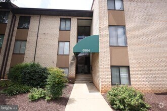 Building Photo - 6984 Hanover Pkwy