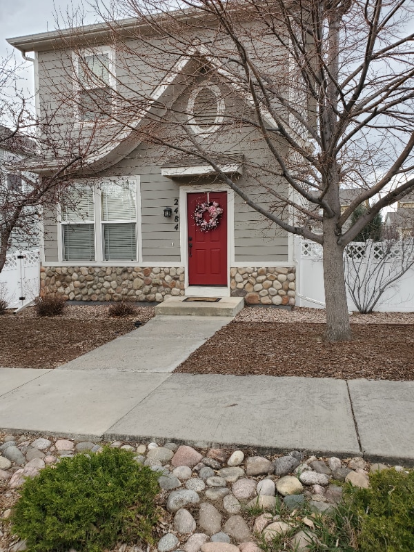 Building Photo - 2484 St Paul Dr