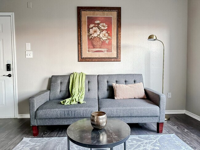 Foto del edificio - 6225 Saratoga Blvd