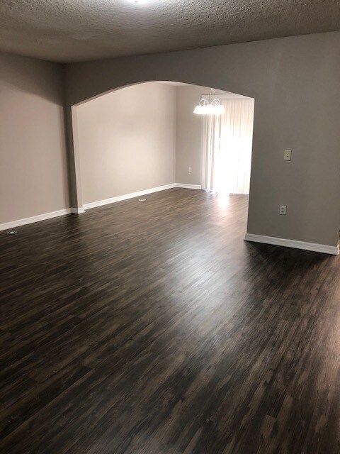 Foto del edificio - 10510 Autumn Trace Rd