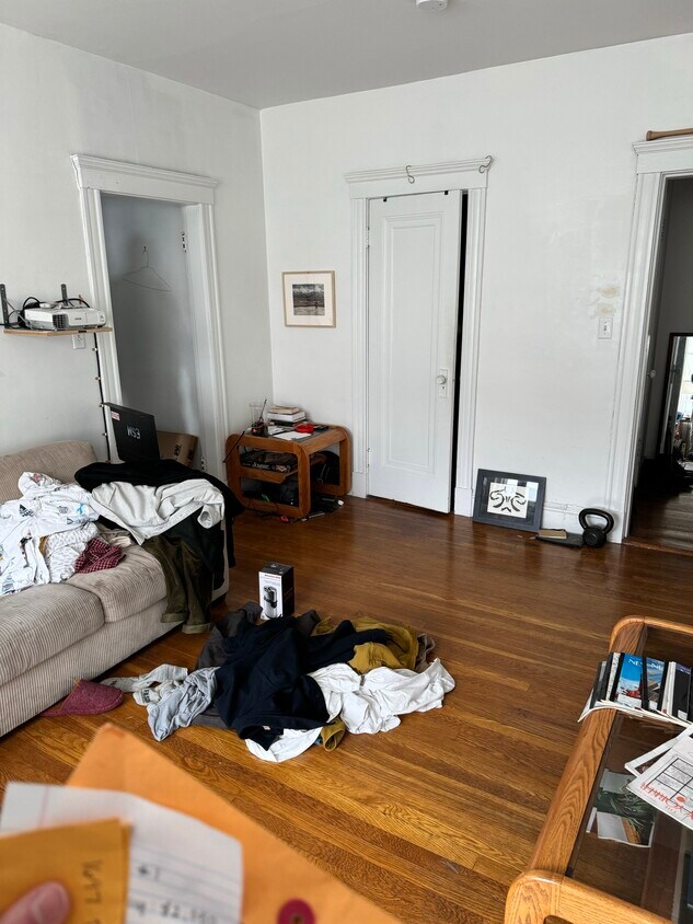 Foto del edificio - 1643 Cambridge St