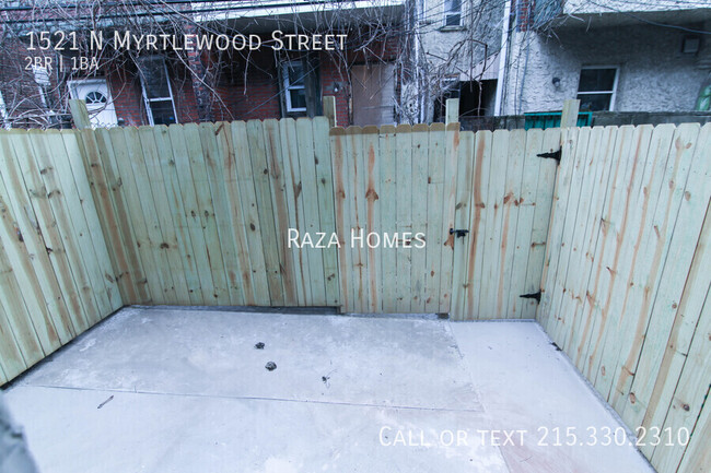 Foto del edificio - 1521 N Myrtlewood St