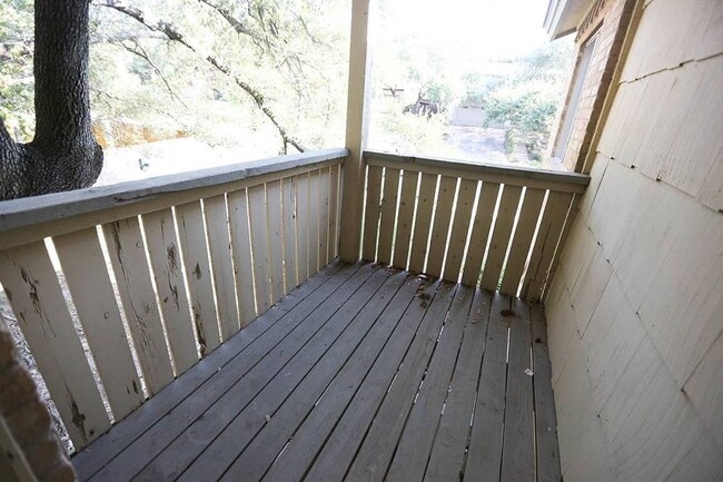 Building Photo - 8405 Bent Tree Rd