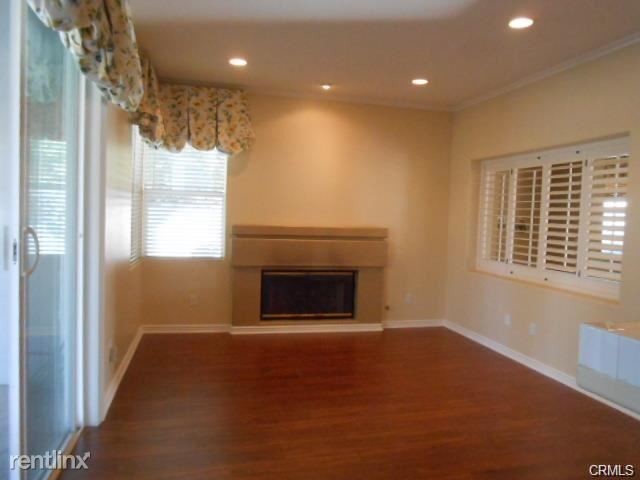 Building Photo - 4 br, 3 bath House - 6 Verano