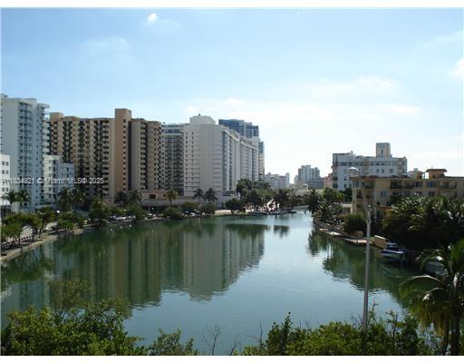 Foto del edificio - 2600 Collins Ave
