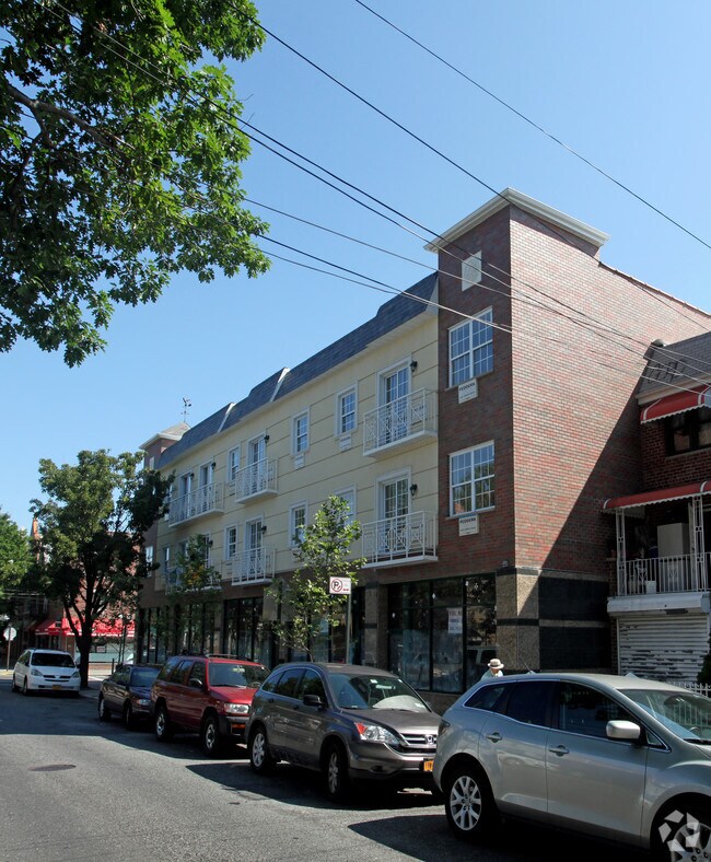 Foto del edificio - 47-05-47-11 104th St