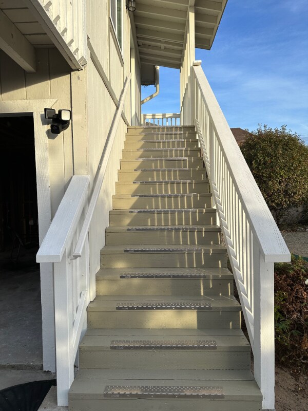 1218 Sonoma Ave Unit B, Seaside, CA 93955 Room for Rent in Seaside