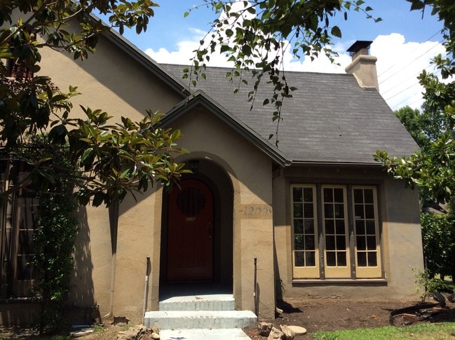 casa - 1255 E Orange Grove Blvd