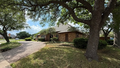 Building Photo - 3513 Diamondhead Dr