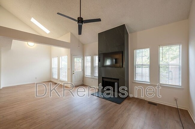 Building Photo - 2200 Goodwood Blvd SE