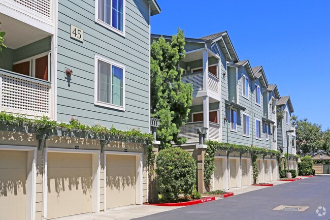 Amador Village Apartments Hayward Ca Apartments Com