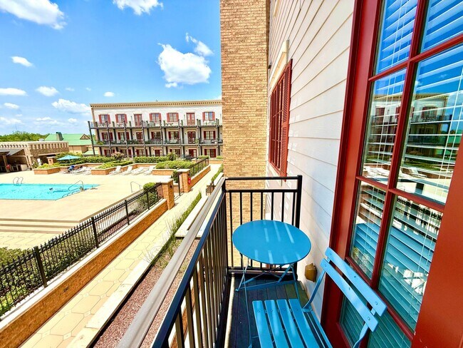 Foto del edificio - Pristine 1 bedroom, 1 bath in Perkins Rowe
