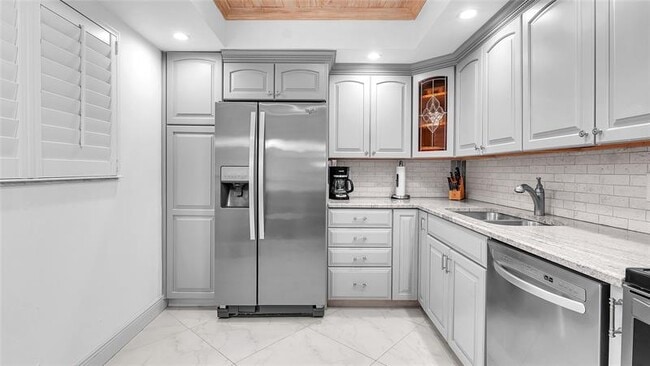 Foto del edificio - 400 Ocean Trail Way