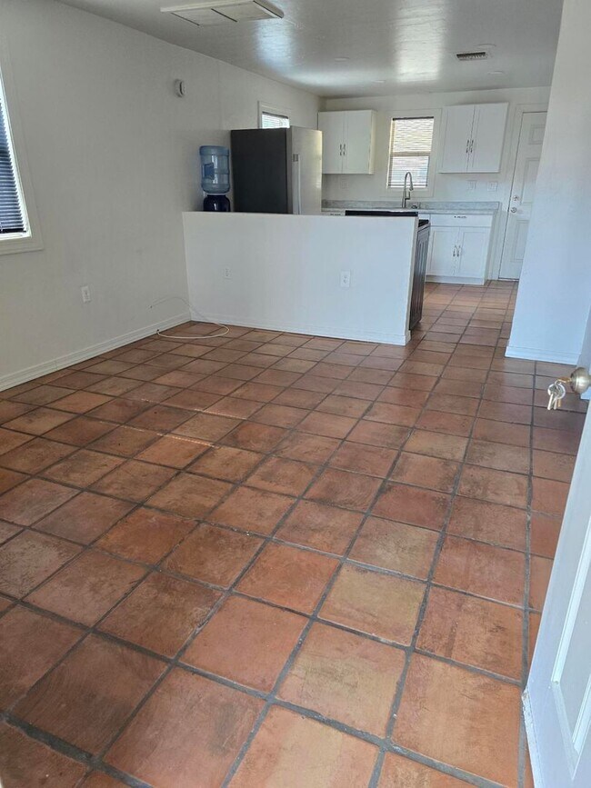 Foto del edificio - 3544 E Presidio Rd