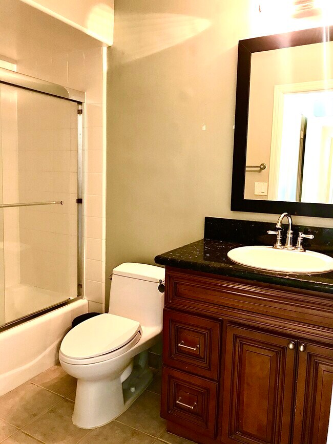 Foto del edificio - 826 2nd St