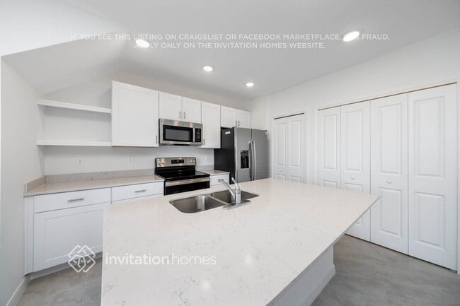 Building Photo - 2712 Riverfield Rd