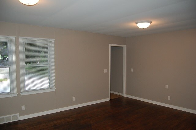 Foto del edificio - 505 Melrose Ct