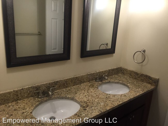 Foto del edificio - 2517 NW Kingsridge Dr