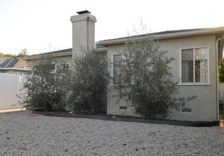 Building Photo - 4927 Forman Ave