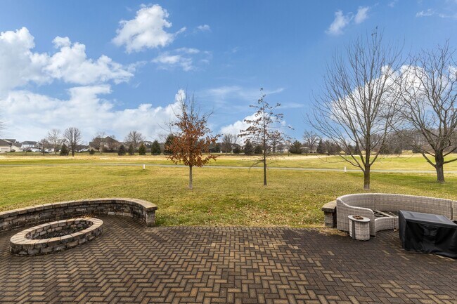 Foto del edificio - 7225 Bromfield Dr