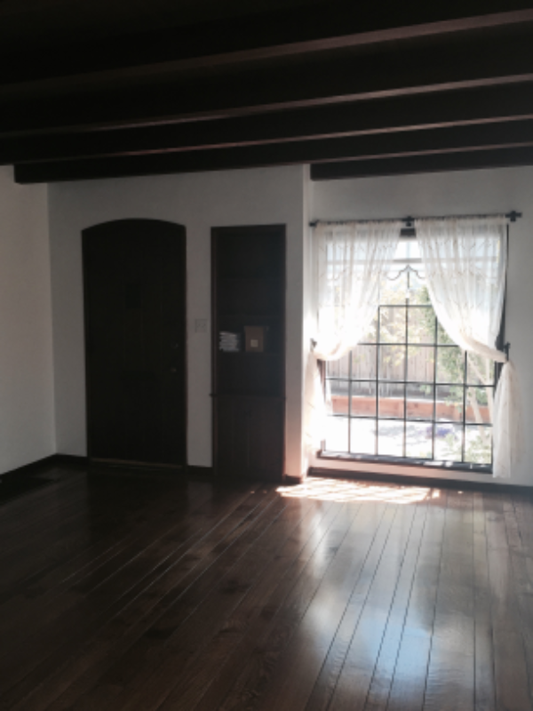 Building Photo - 2051 Santa Clara Ave