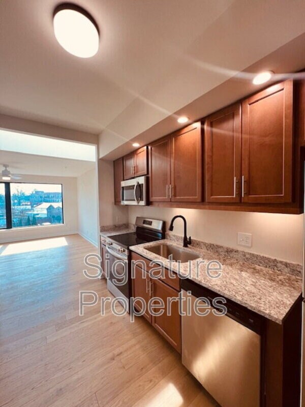 Foto del edificio - 712 High St