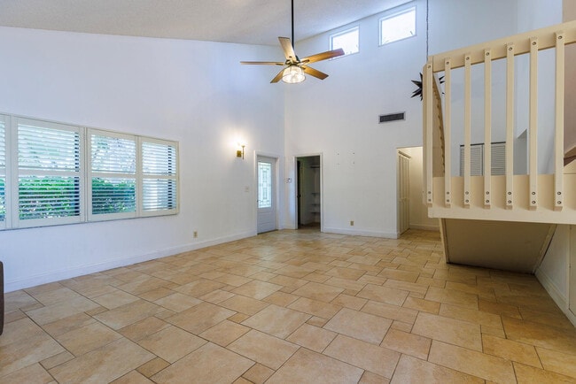 Building Photo - 2865 Egret Way