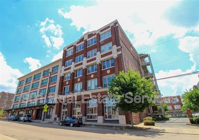 Foto del edificio - 420 S Front St