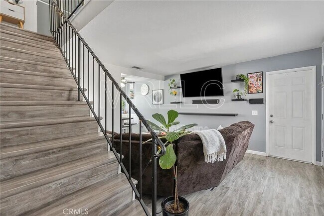 Foto del edificio - 196 Whitney Ave