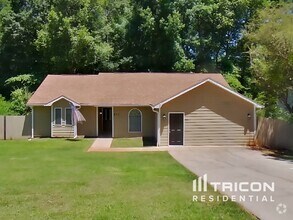 Building Photo - 270 Rosewood Dr